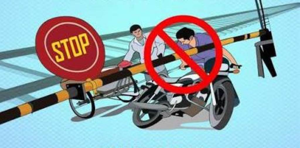 8 days simple imprisonment for crossing railway tracks